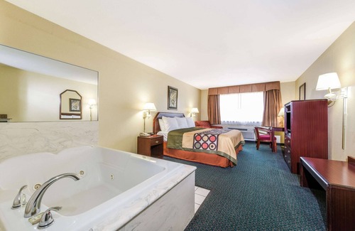 Burleson Hotel | Super 8 by Wyndham Burleson Fort Worth Area