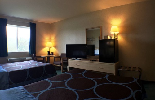 Canandaigua Hotel | Super 8 by Wyndham Canandaigua