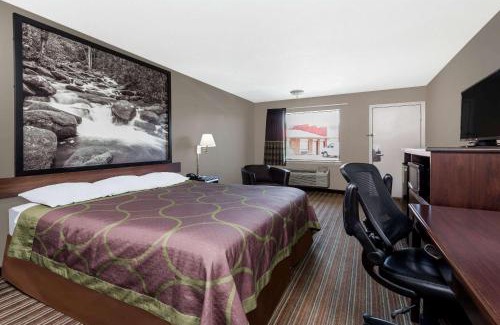 Ooltewah Hotel | Super 8 by Wyndham Chattanooga Ooltewah