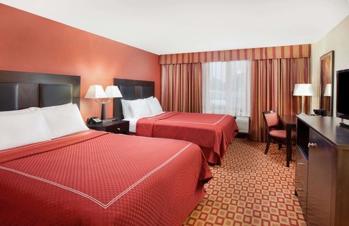 Northlake Hotel | Super 8 by Wyndham Chicago Northlake O'Hare South