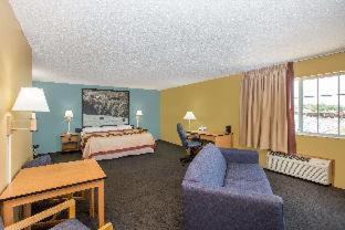 Clarinda Hotel | Super 8 by Wyndham Clarinda
