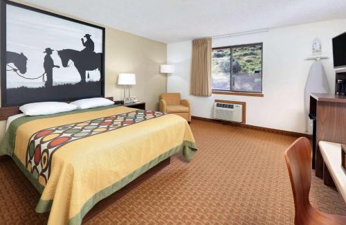 Cody Hotel | Super 8 by Wyndham Cody
