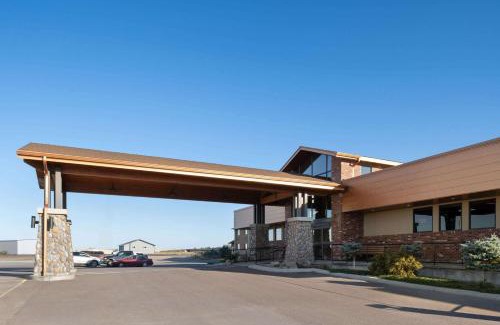 Conrad Hotel | Super 8 by Wyndham Conrad
