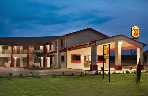 Corsicana Hotel | Super 8 by Wyndham Corsicana