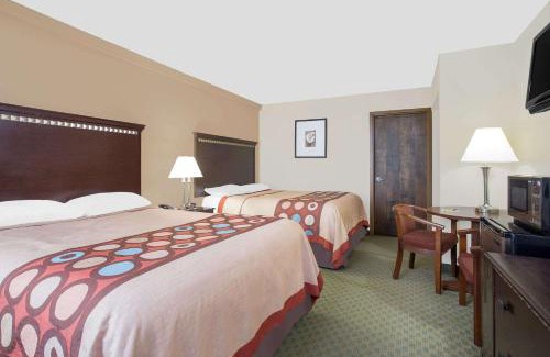 Danville Hotel | Super 8 by Wyndham Danville