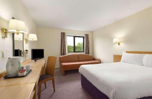 Durham Hotel | Super 8 by Wyndham Durham