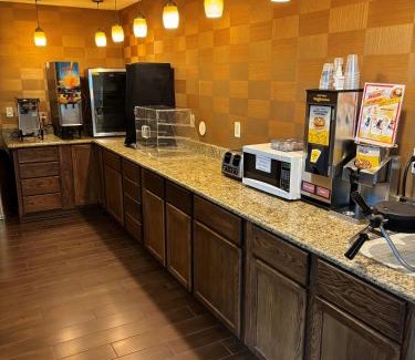 Fairfield Hotel | Super 8 by Wyndham Fairfield