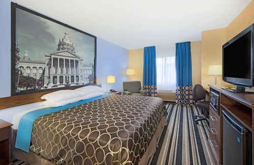 Fairfield Hotel | Super 8 by Wyndham Fairfield
