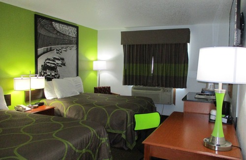 Franklin Hotel | Super 8 by Wyndham Franklin