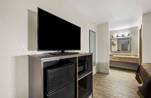 Garysburg Hotel | Super 8 by Wyndham Garysburg/Roanoke Rapids