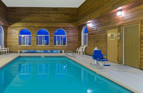 Green River Hotel | Super 8 by Wyndham Green River