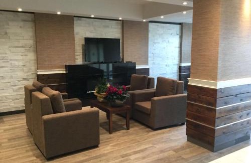 Hardisty Hotel | Super 8 by Wyndham Hardisty