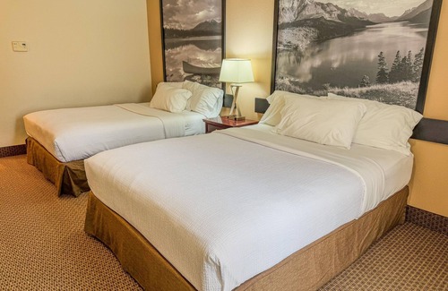 High River Hotel | Super 8 by Wyndham High River AB