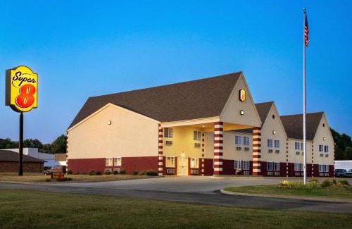 Holton Hotel | Super 8 by Wyndham Holton