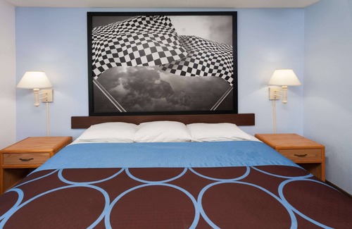 Huntington Hotel | Super 8 by Wyndham Huntington