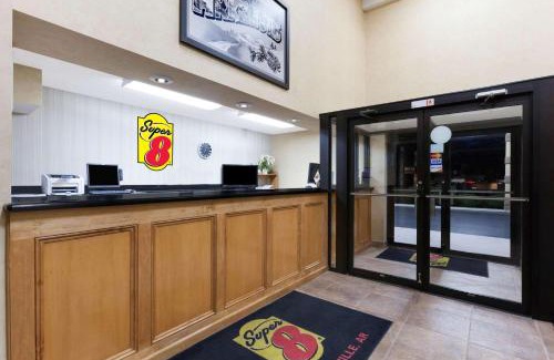 Jacksonville Hotel | Super 8 by Wyndham Jacksonville AR