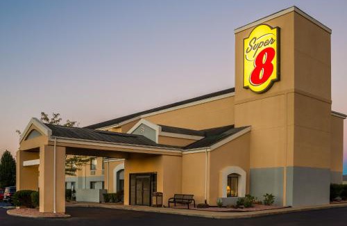 Jasper Hotel | Super 8 by Wyndham Jasper