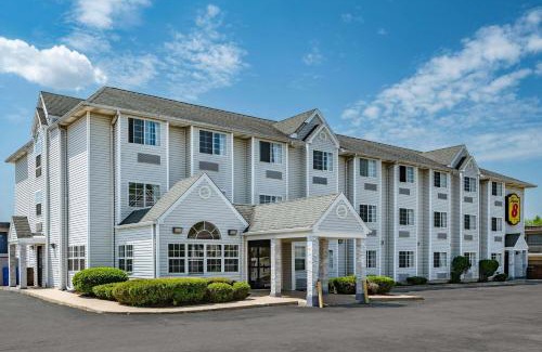 Joliet Hotel | Super 8 by Wyndham Joliet