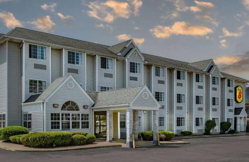 Joliet Hotel | Super 8 by Wyndham Joliet