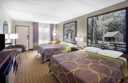 Powell Hotel | Super 8 by Wyndham Knoxville North/Powell