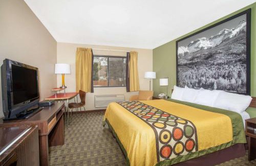 Kremmling Hotel | Super 8 by Wyndham Kremmling