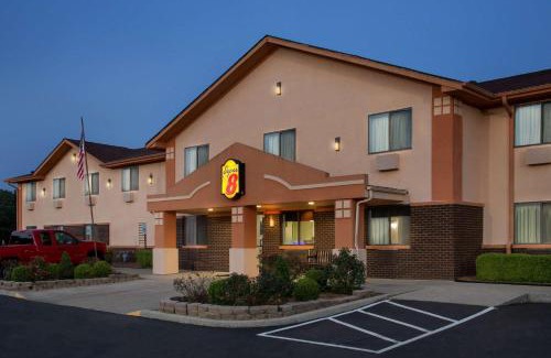 Mayfield Hotel | Super 8 by Wyndham Mayfield
