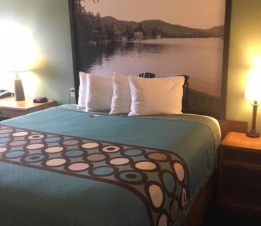 Milbank Hotel | Super 8 by Wyndham Milbank SD