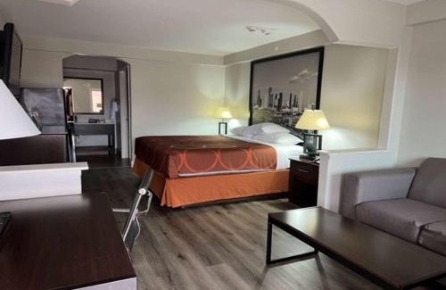 Mont Belvieu Hotel | Super 8 by Wyndham Mont Belvieu - Baytown East