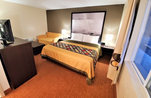 Monticello Hotel | Super 8 by Wyndham Monticello