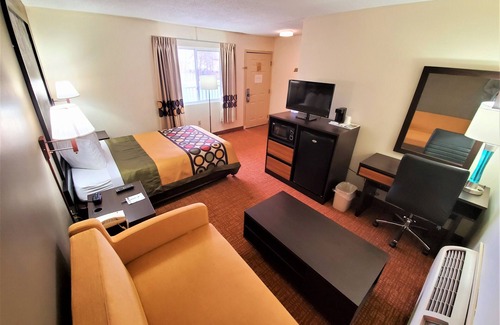 Monticello Hotel | Super 8 by Wyndham Monticello