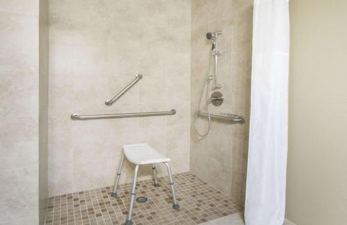 Montrose Hotel | Super 8 by Wyndham Montrose