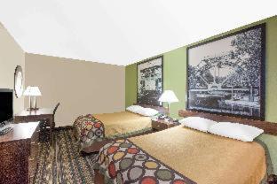Natchitoches Hotel | Super 8 by Wyndham Natchitoches