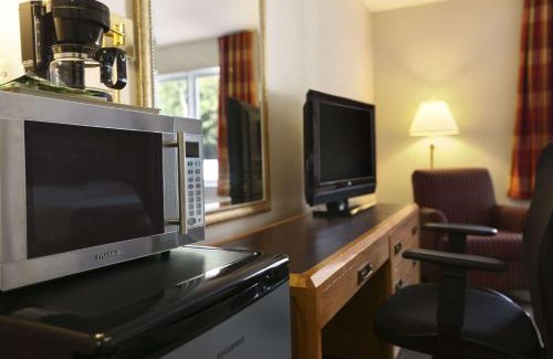 North Bay Hotel | Super 8 by Wyndham North Bay