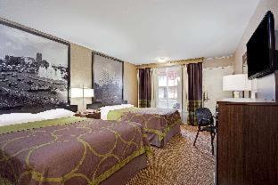 Oklahoma City Hotel | Super 8 by Wyndham Oklahoma/Frontier City