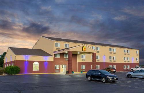 Ottawa Hotel | Super 8 by Wyndham Ottawa