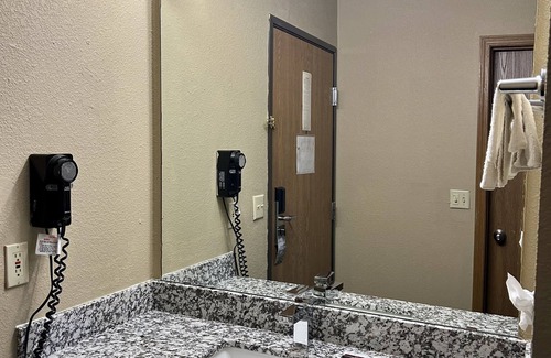 Platte City Hotel | Super 8 by Wyndham Platte City Kansas City Area Airport