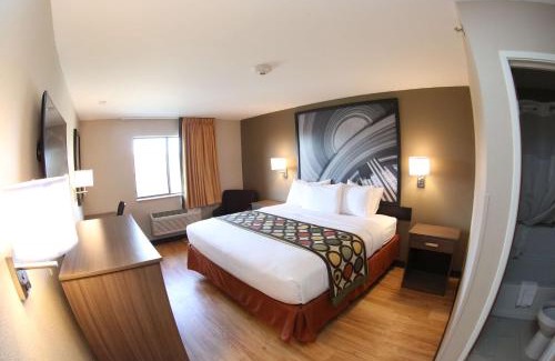 Portsmouth Hotel | Super 8 by Wyndham Portsmouth