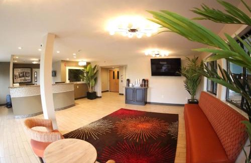 Portsmouth Hotel | Super 8 by Wyndham Portsmouth