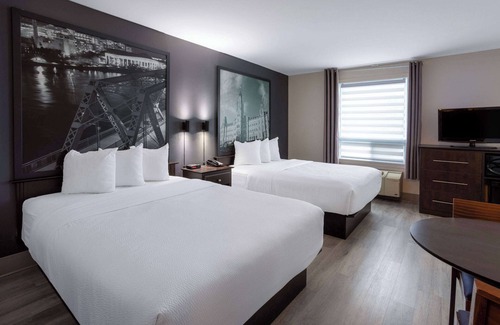 Ste. Foy Hotel | Super 8 by Wyndham Quebec City