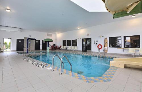 Ste. Foy Hotel | Super 8 by Wyndham Quebec City