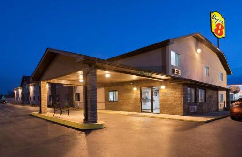 Rantoul Hotel | Super 8 by Wyndham Rantoul