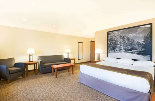 Ripley Hotel | Super 8 by Wyndham Ripley