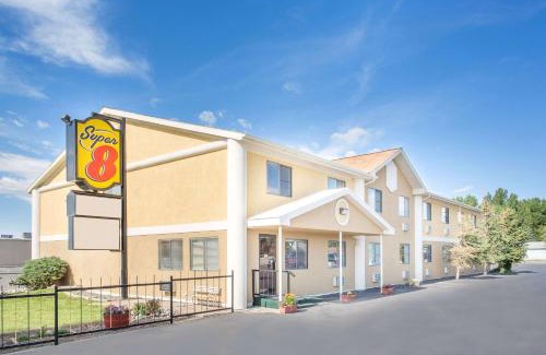 Riverton Hotel | Super 8 by Wyndham Riverton