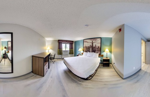 Rockford Hotel | Super 8 by Wyndham Rockford I-90/Casino District