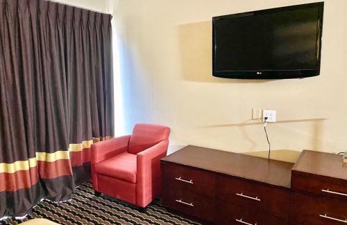 Gold Rock Hotel | Super 8 by Wyndham Rocky Mount I-95 EXIT 145