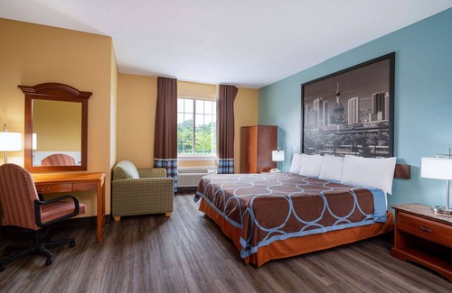 Salisbury Hotel | Super 8 by Wyndham Salisbury