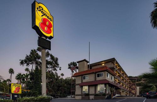 Mission Valley West Hotel | Super 8 by Wyndham San Diego Hotel Circle