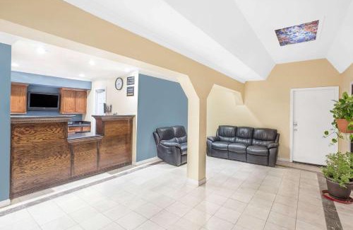 San Angelo Hotel | Super 8 by Wyndham San Angelo