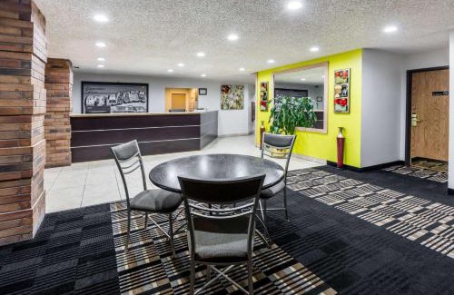 Sapulpa Hotel | Super 8 by Wyndham Sapulpa/Tulsa Area