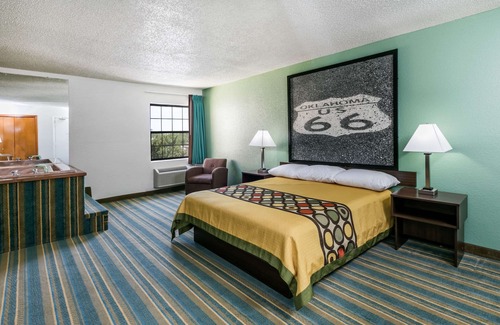 Sapulpa Hotel | Super 8 by Wyndham Sapulpa/Tulsa Area